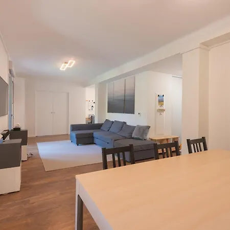 Superbe Rénové Appartement Bagnères-de-Bigorre